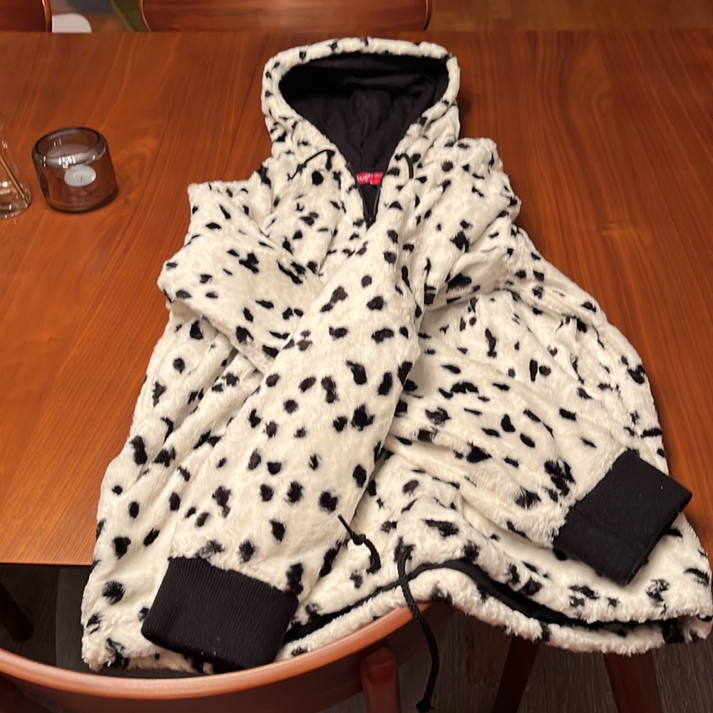 Supreme Dalmatian Pullover - image 3